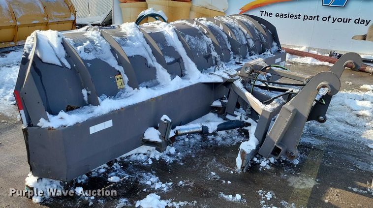 image for item EA2768 Volvo snow blade