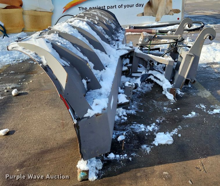 image for item EA2768 Volvo snow blade