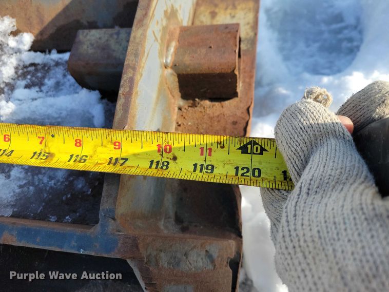 image for item EA2772 JCB snow blade