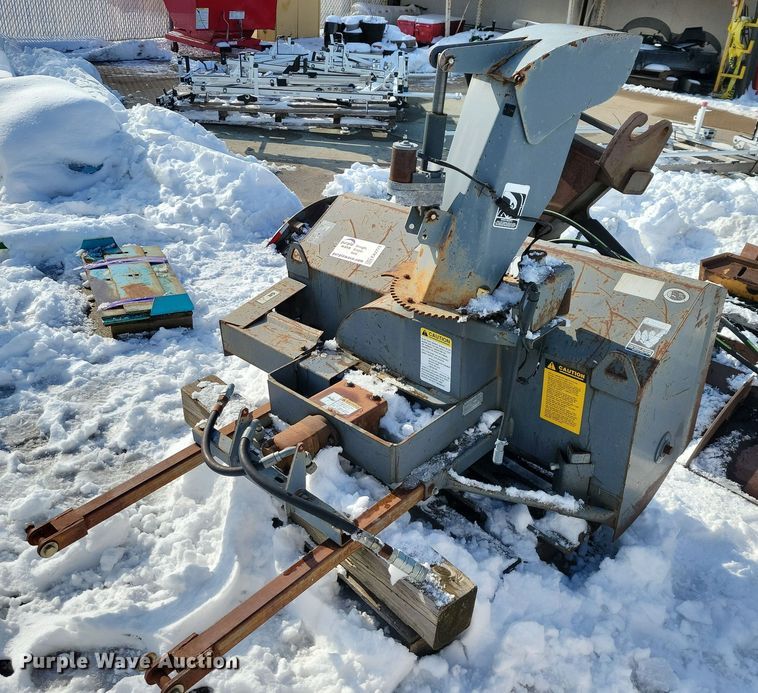 image for item EA2773 Loftness 541E snow blower