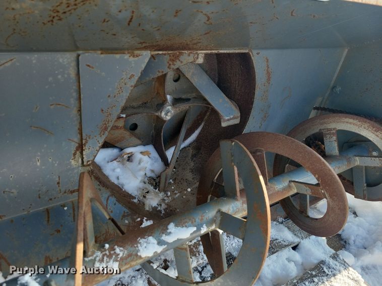 image for item EA2773 Loftness 541E snow blower