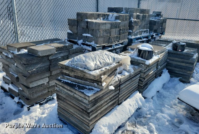 image for item EA2774 Versa Lock stone block