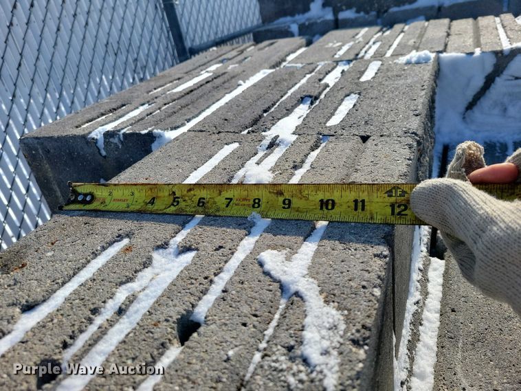 image for item EA2774 Versa Lock stone block