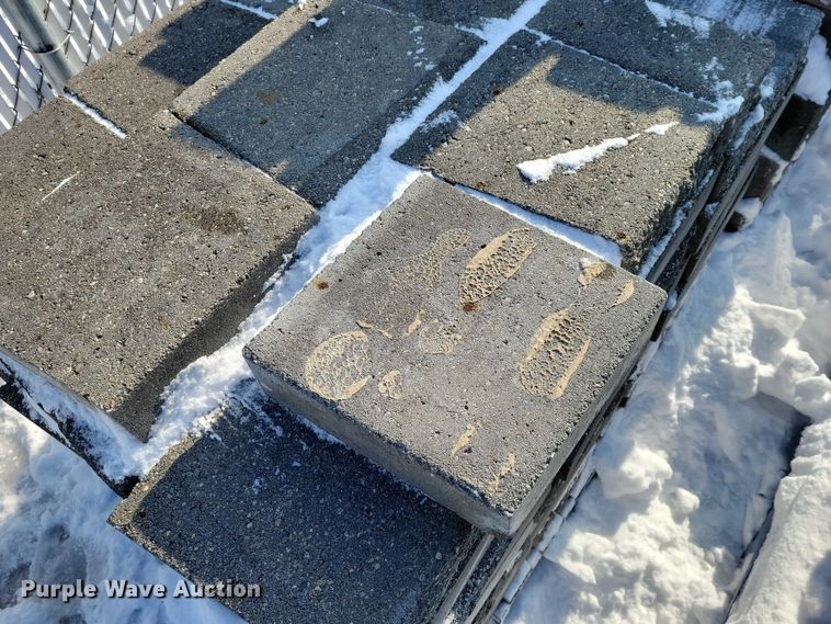 image for item EA2774 Versa Lock stone block