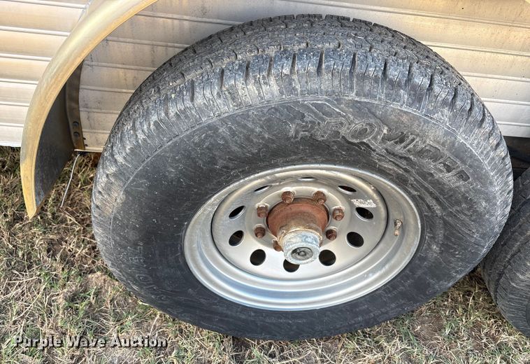 image for item EA7801 2001 Sundowner Trailer livestock trailer