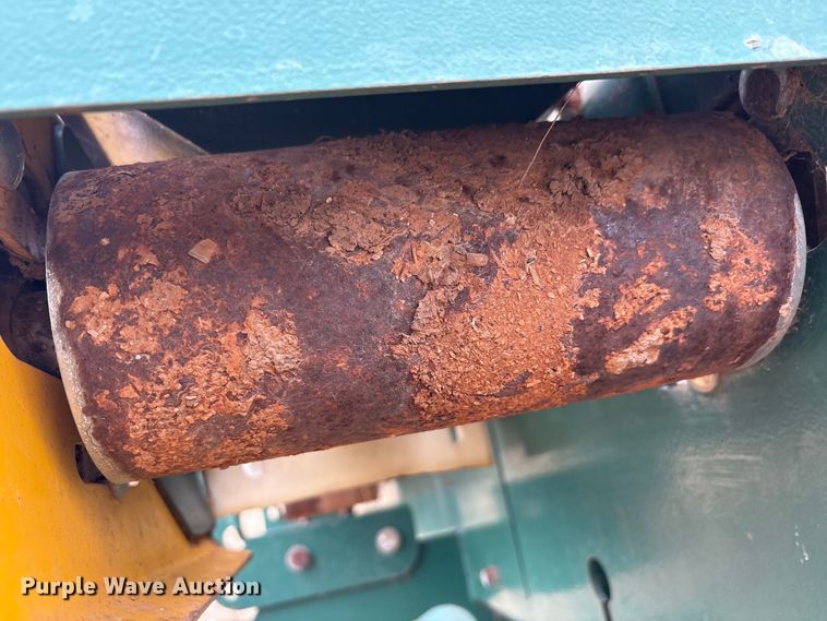 image for item EA7805 Pro Screen screen