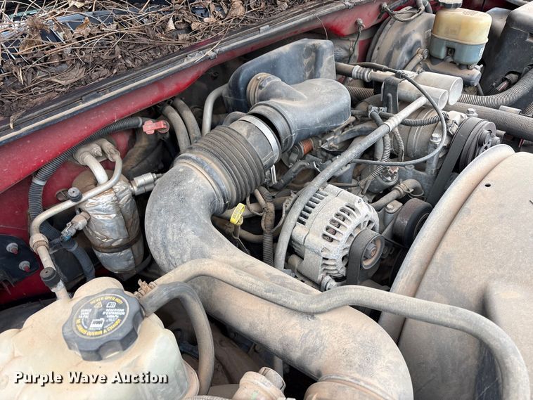 image for item EA7808 2002 Chevrolet Silverado Ext. Cab pickup truck