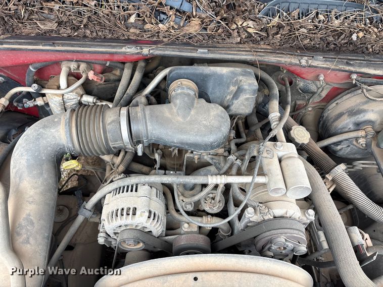 image for item EA7808 2002 Chevrolet Silverado Ext. Cab pickup truck