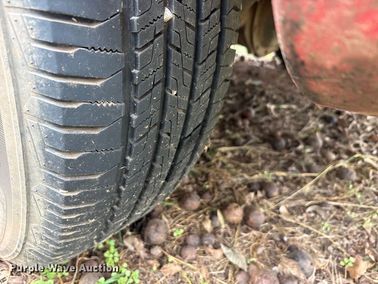 image for item EA7808 2002 Chevrolet Silverado Ext. Cab pickup truck