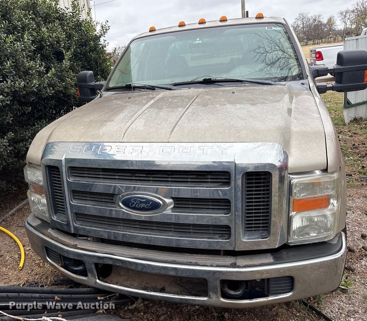 image for item EA7809 2009 Ford F350 Super Duty SuperCab pickup truck