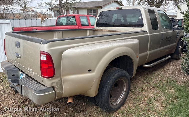 image for item EA7809 2009 Ford F350 Super Duty SuperCab pickup truck