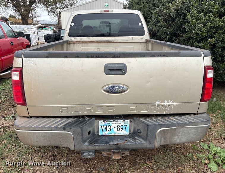 image for item EA7809 2009 Ford F350 Super Duty SuperCab pickup truck