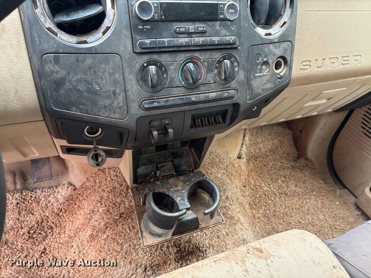 image for item EA7809 2009 Ford F350 Super Duty SuperCab pickup truck