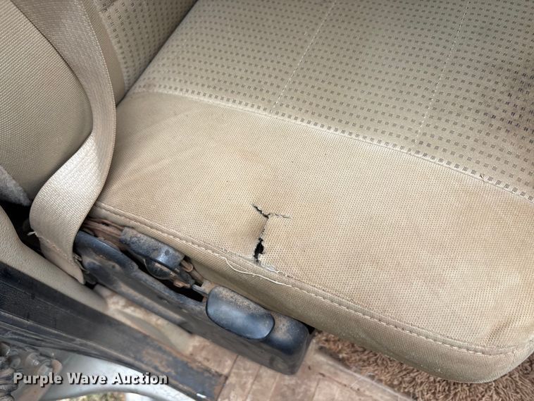 image for item EA7809 2009 Ford F350 Super Duty SuperCab pickup truck