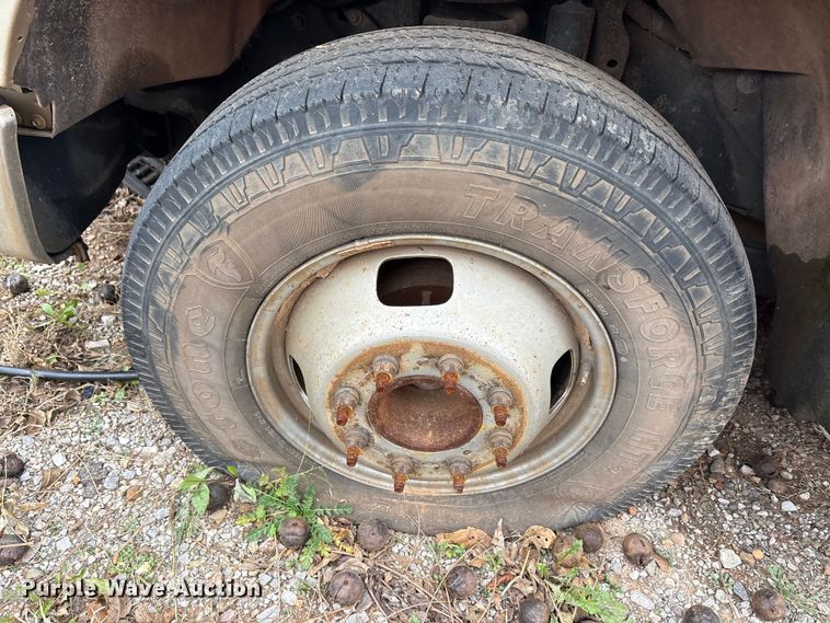 image for item EA7809 2009 Ford F350 Super Duty SuperCab pickup truck