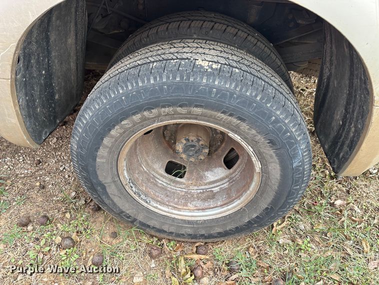 image for item EA7809 2009 Ford F350 Super Duty SuperCab pickup truck