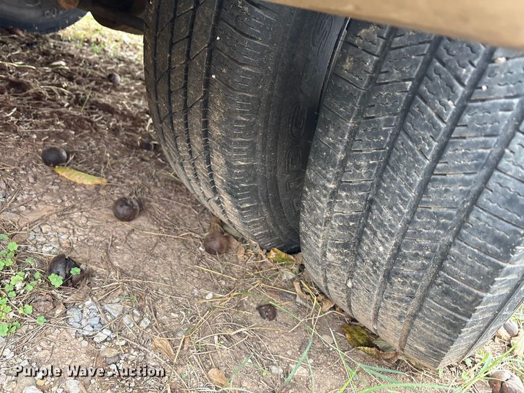 image for item EA7809 2009 Ford F350 Super Duty SuperCab pickup truck