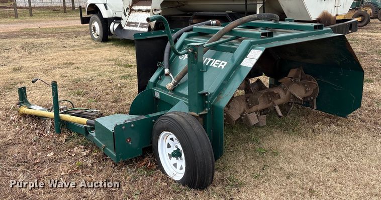 image for item EA7811 Frontier FICMM80 compost turner