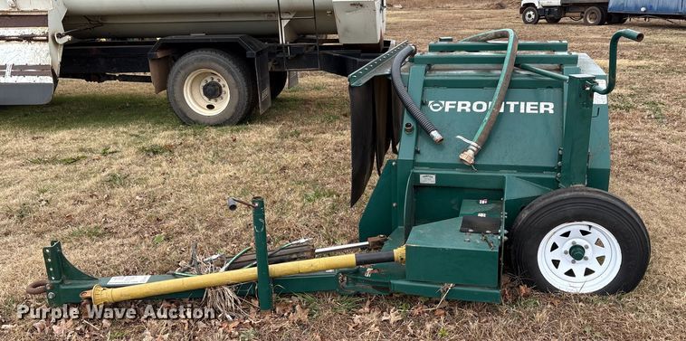 image for item EA7811 Frontier FICMM80 compost turner