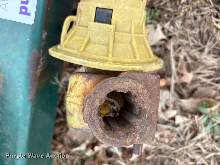 image for item EA7811 Frontier FICMM80 compost turner