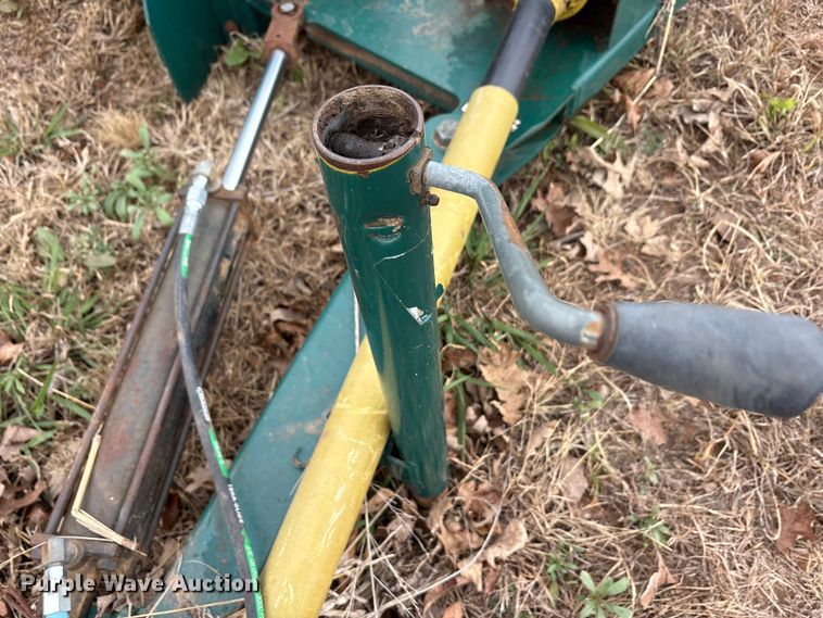 image for item EA7811 Frontier FICMM80 compost turner