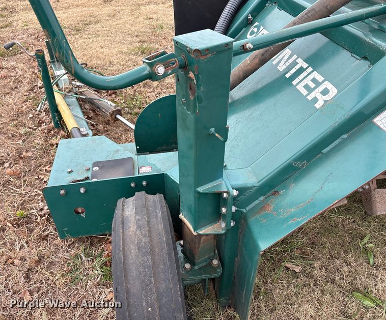 image for item EA7811 Frontier FICMM80 compost turner