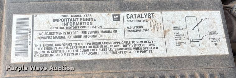 image for item EA7812 2005 Chevrolet Silverado 2500HD Crew Cab pickup truck