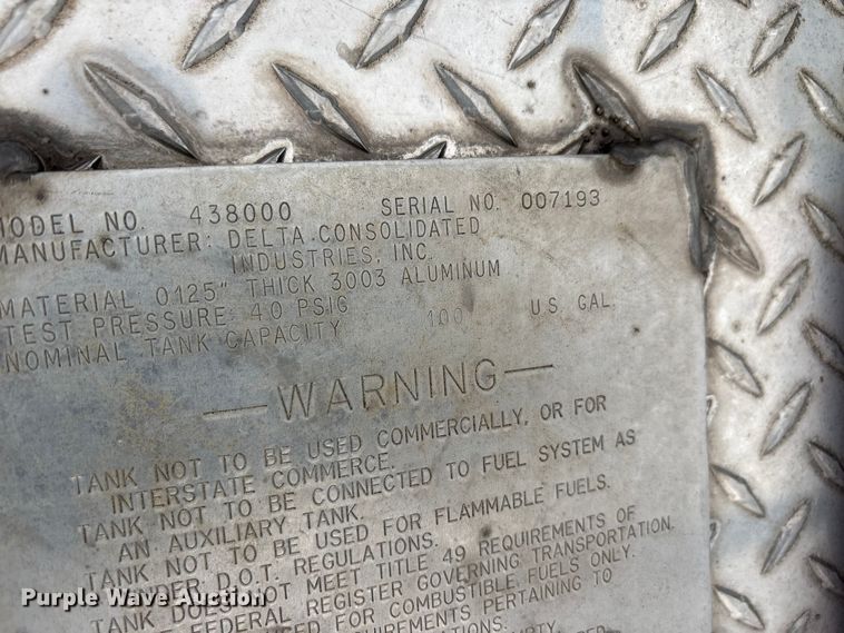 image for item EA7813 2002 Chevrolet Silverado 2500HD Crew Cab utility bed pickup truck