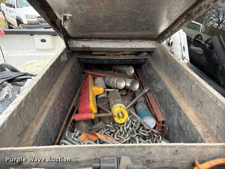 image for item EA7814 2008 Chevrolet Silverado 2500HD Ext. Cab pickup truck