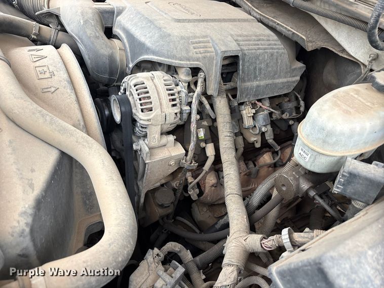 image for item EA7814 2008 Chevrolet Silverado 2500HD Ext. Cab pickup truck