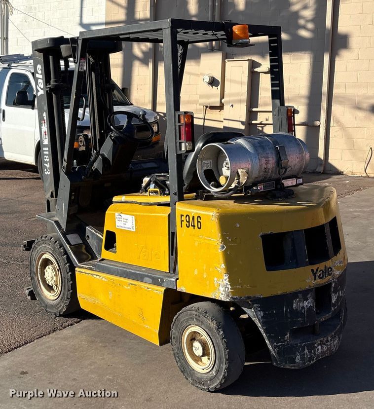 image for item EA7815 Yale GTP050TGNUAE084 forklift