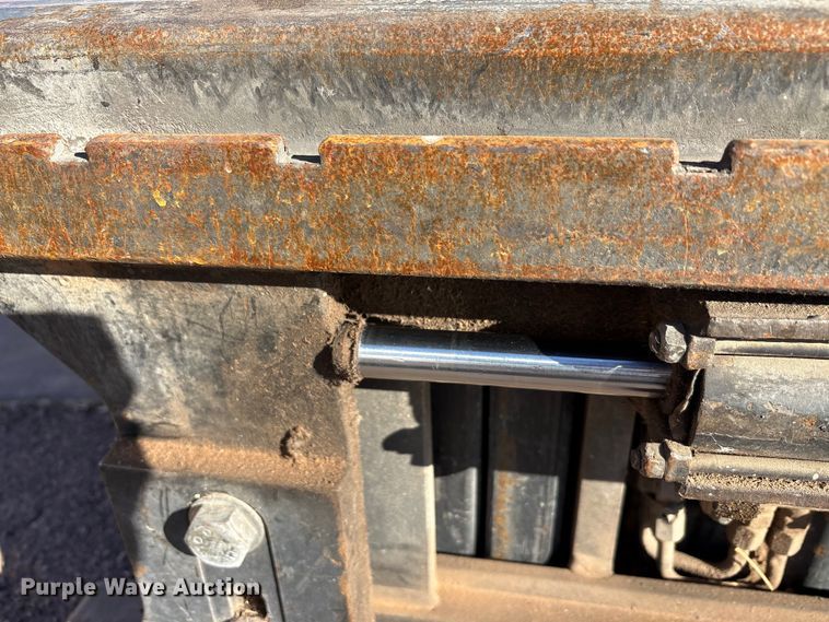 image for item EA7815 Yale GTP050TGNUAE084 forklift