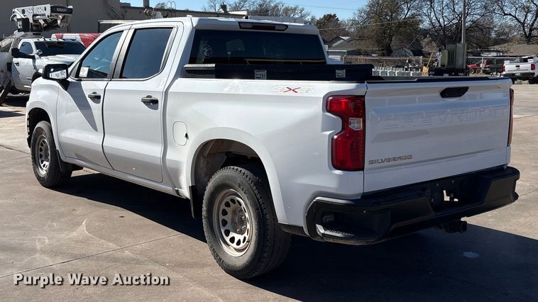 image for item EA7816 2019 Chevrolet Silverado 1500 Crew Cab pickup truck