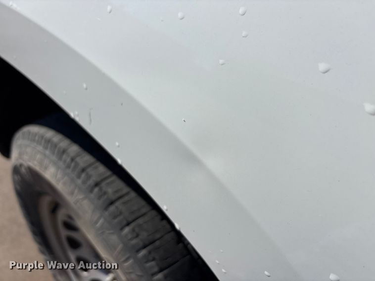 image for item EA7816 2019 Chevrolet Silverado 1500 Crew Cab pickup truck