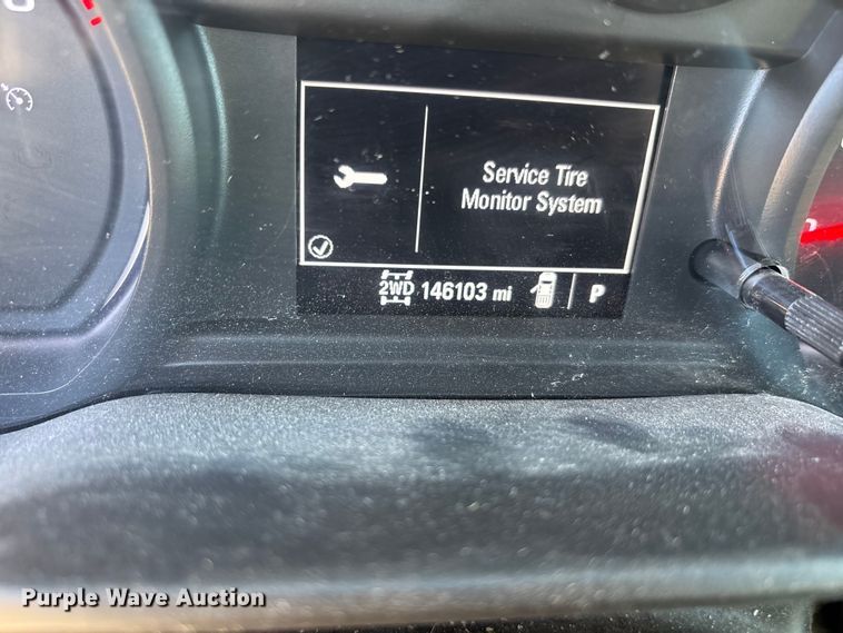 image for item EA7816 2019 Chevrolet Silverado 1500 Crew Cab pickup truck