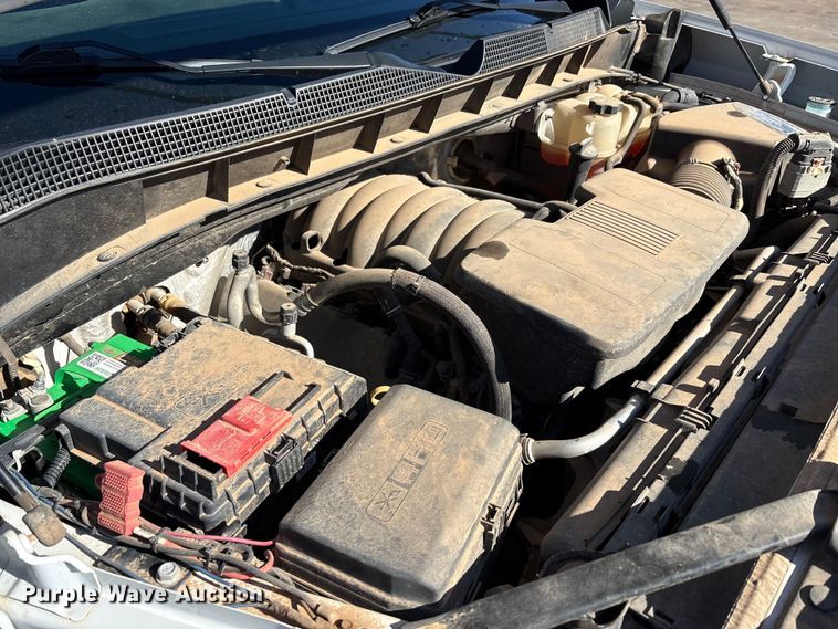 image for item EA7816 2019 Chevrolet Silverado 1500 Crew Cab pickup truck