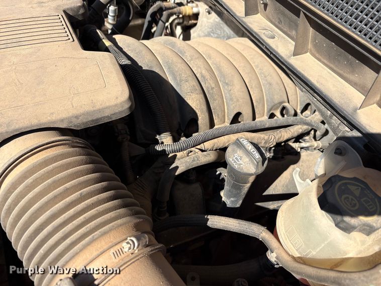 image for item EA7816 2019 Chevrolet Silverado 1500 Crew Cab pickup truck