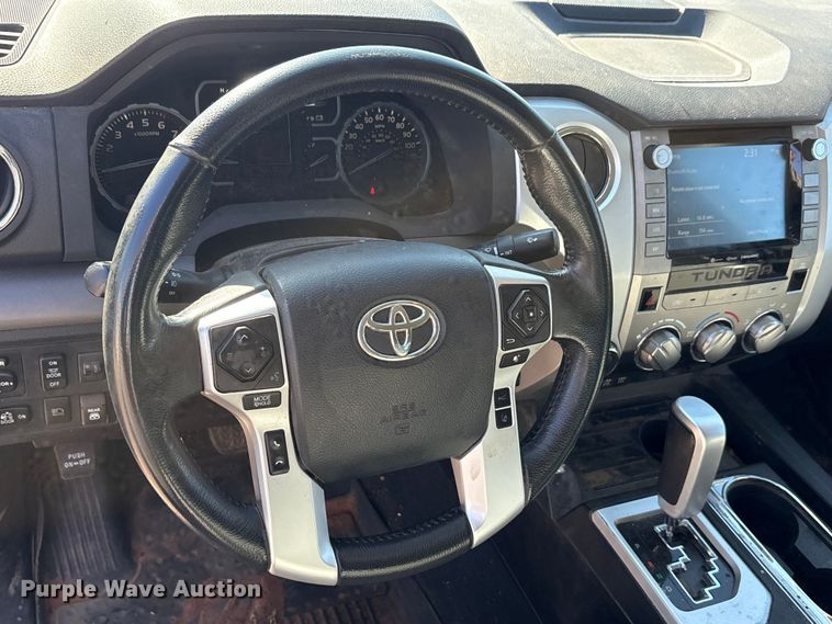 image for item EA7817 2020 Toyota Tundra CrewMax pickup truck