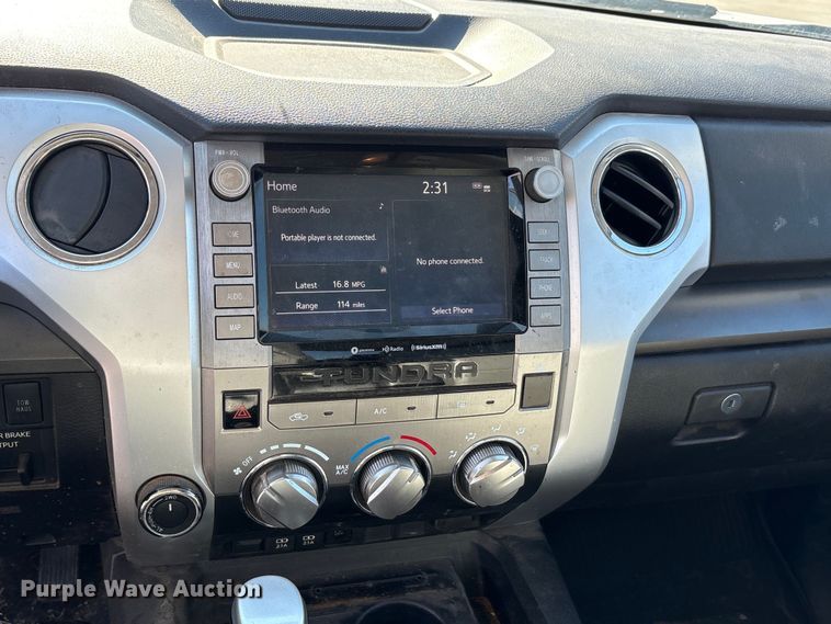 image for item EA7817 2020 Toyota Tundra CrewMax pickup truck