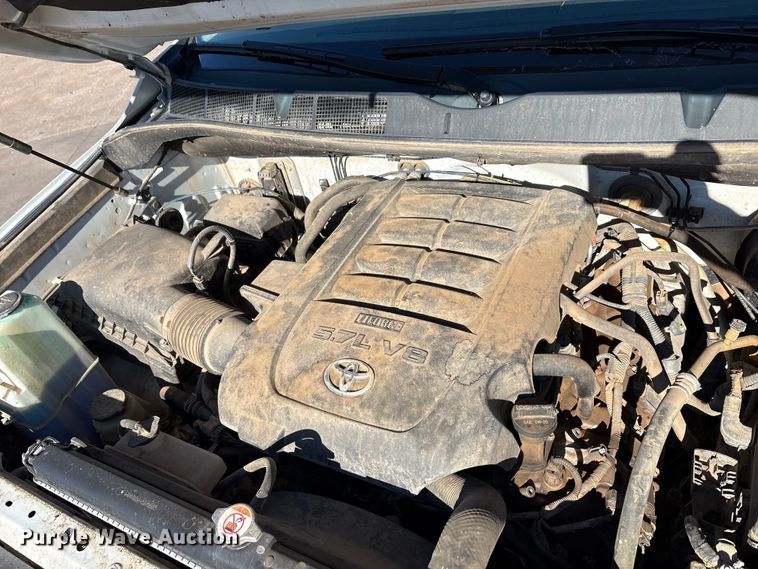 image for item EA7817 2020 Toyota Tundra CrewMax pickup truck