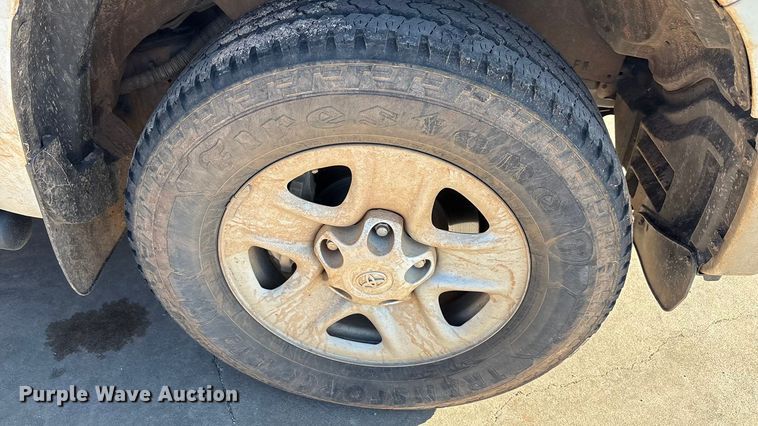 image for item EA7817 2020 Toyota Tundra CrewMax pickup truck