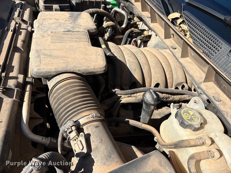 image for item EA7820 2019 Chevrolet Silverado 1500 Crew Cab pickup truck