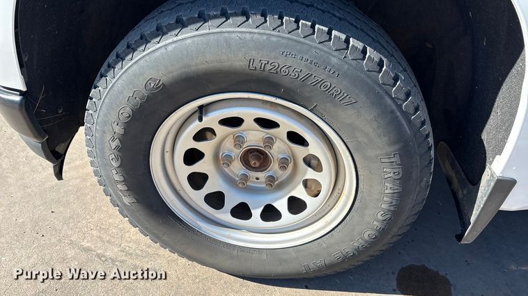 image for item EA7820 2019 Chevrolet Silverado 1500 Crew Cab pickup truck