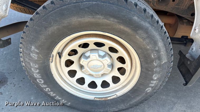 image for item EA7820 2019 Chevrolet Silverado 1500 Crew Cab pickup truck