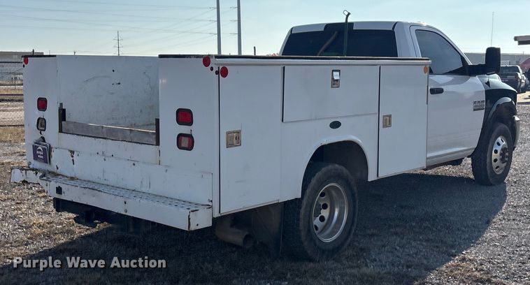 image for item EA7858 2015 RAM 3500 utility bed pickup truck