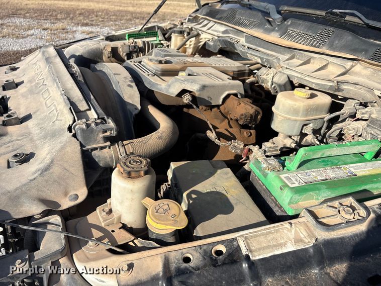 image for item EA7858 2015 RAM 3500 utility bed pickup truck