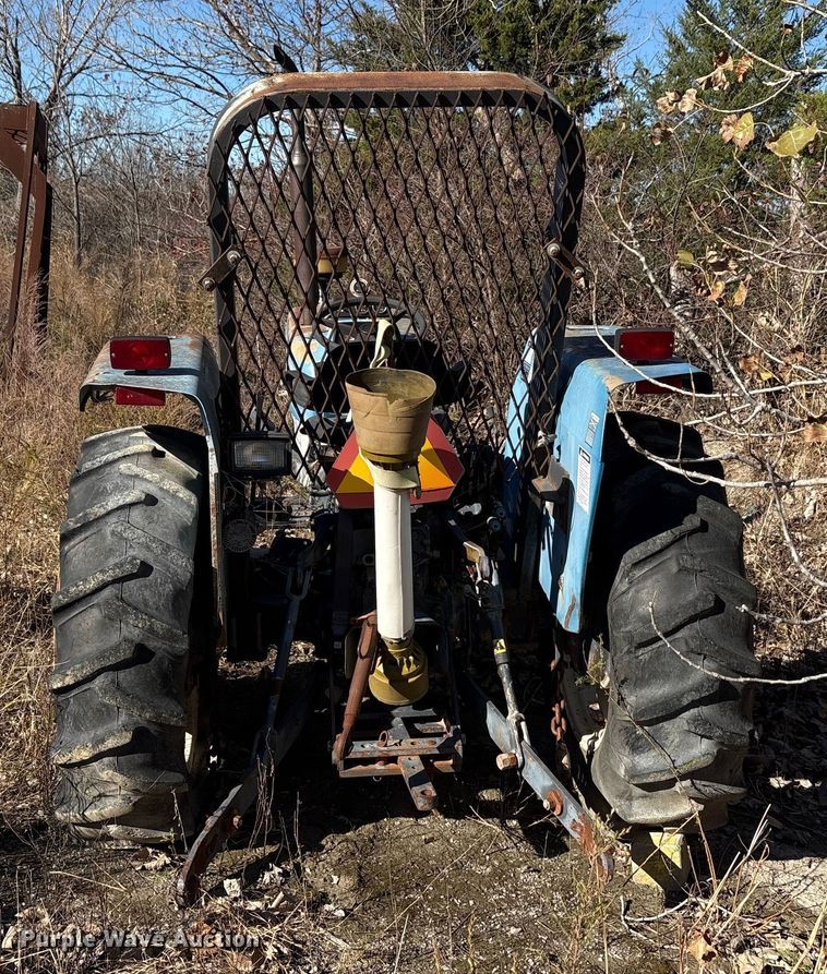 image for item EA7870 1999 New Holland 3010 tractor