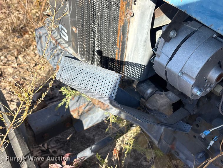 image for item EA7870 1999 New Holland 3010 tractor