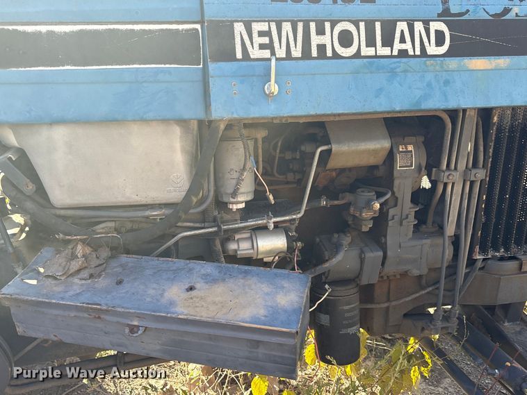 image for item EA7870 1999 New Holland 3010 tractor