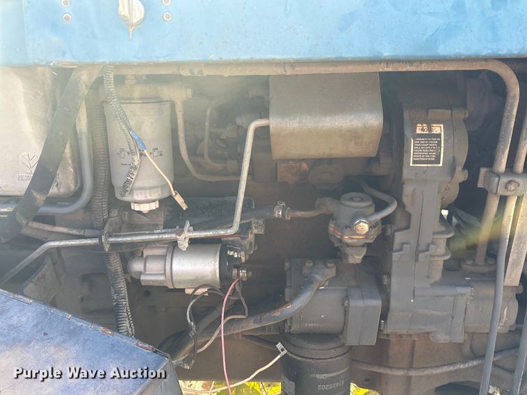 image for item EA7870 1999 New Holland 3010 tractor